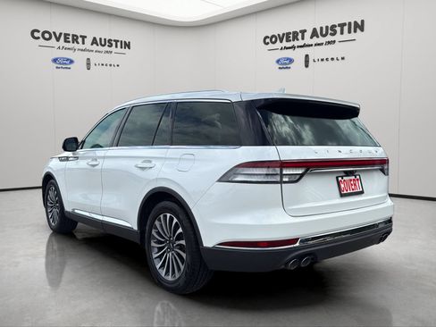 Used 2020 Lincoln Aviator Reserve RWD image 3