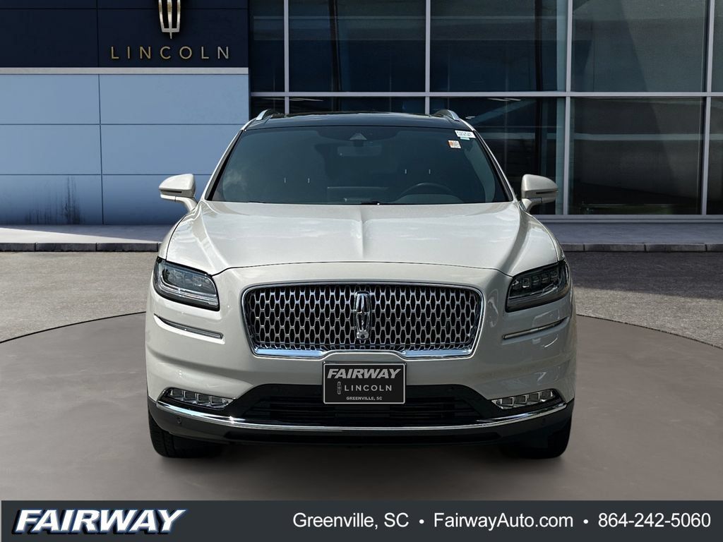 Used 2022 Lincoln Nautilus Reserve w/ Equipment Group 202A AWD/4WD image 2