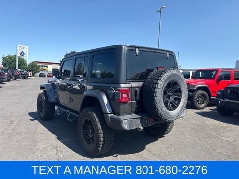 Used 2018 Jeep Wrangler Unlimited Sahara w/ Cold Weather Group AWD/4WD image 9