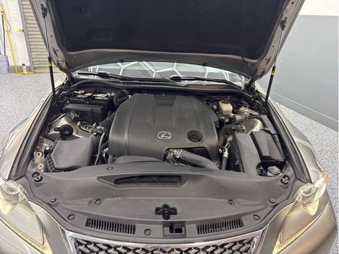 Used 2015 Lexus IS 250 w/ F-Sport Package RWD image 22