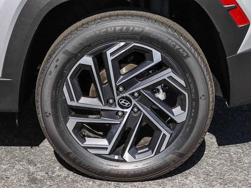 New 2026 Hyundai Tucson Limited image 12