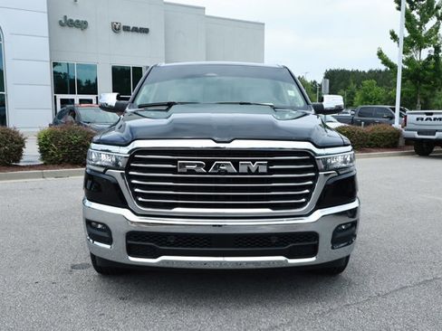 Used 2025 RAM 1500 Laramie AWD/4WD image 2