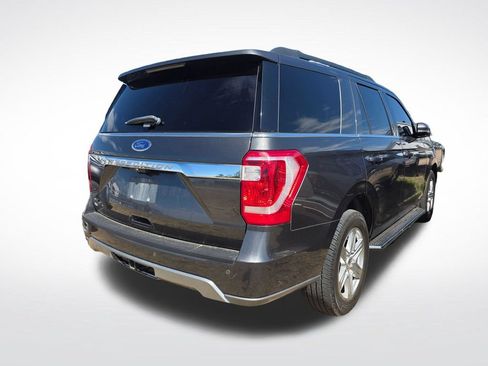 Used 2020 Ford Expedition XLT w/ Equipment Group 202A AWD/4WD image 6