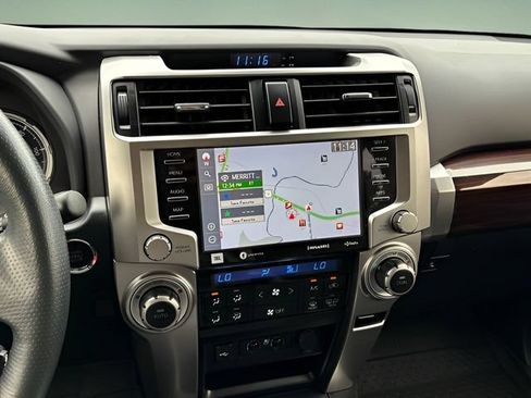 Used 2022 Toyota 4Runner Limited RWD image 16