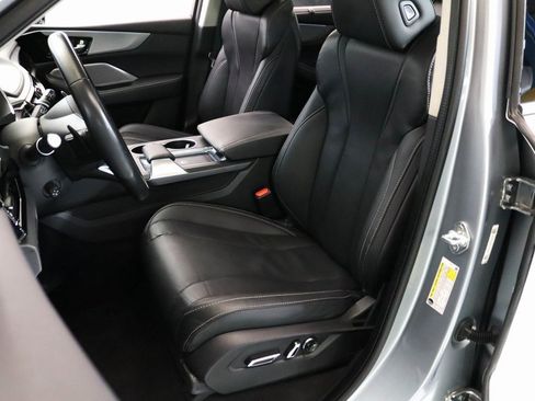 Used 2023 Acura MDX SH-AWD w/ Technology Package image 11