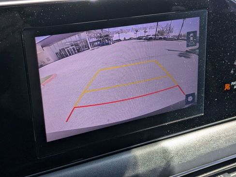 Used 2022 Hyundai Palisade SEL w/ Winter Package FWD image 21