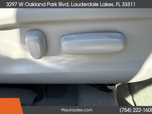 Used 2009 Toyota Camry Hybrid image 45