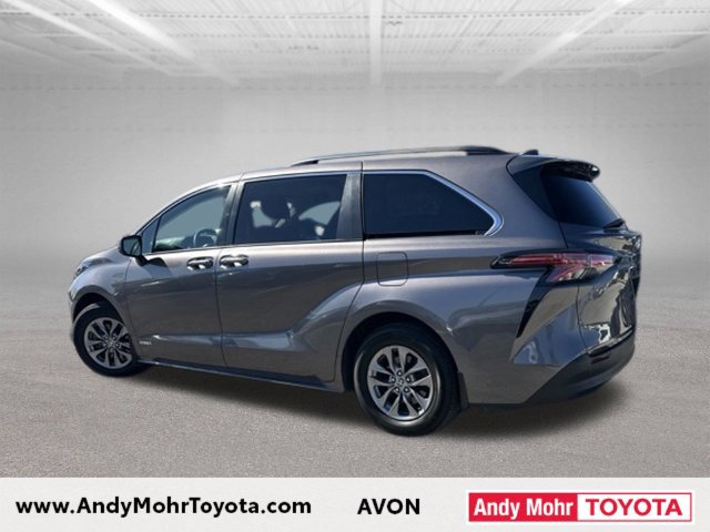 Used 2021 Toyota Sienna LE FWD image 13