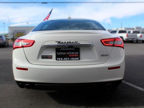 Used 2017 Maserati Ghibli image 7
