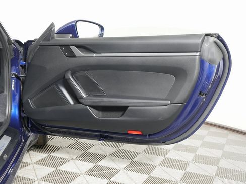 Certified 2024 Porsche 911 Carrera image 32