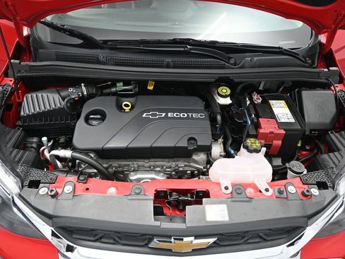 Used 2022 Chevrolet Spark LT w/ Driver Confidence Package FWD image 13