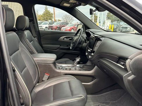 Used 2022 Chevrolet Traverse Premier w/ LPO, Floor Liner Package image 22