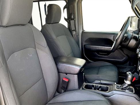 Used 2023 Jeep Wrangler Sport S image 7