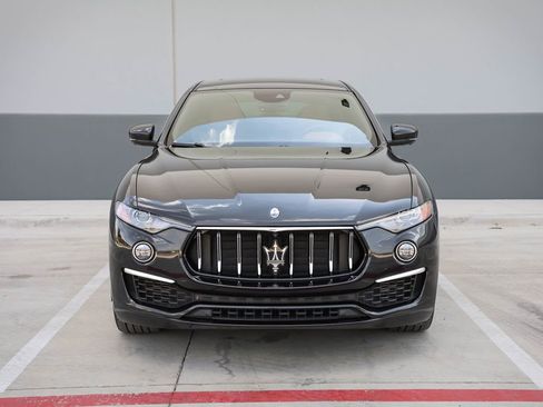 Used 2022 Maserati Levante GT image 3