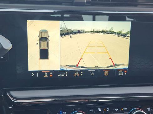 Used 2024 GMC Sierra 2500 AT4X w/ AT4X AEV Edition image 19