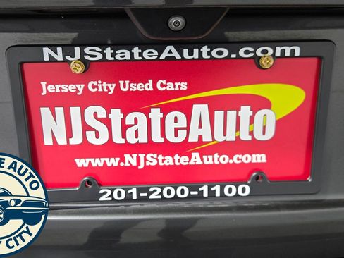 Used 2023 Jeep Grand Cherokee Altitude image 31