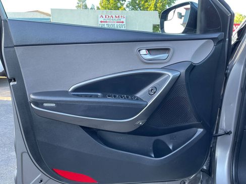 Used 2017 Hyundai Santa Fe Sport AWD/4WD image 10