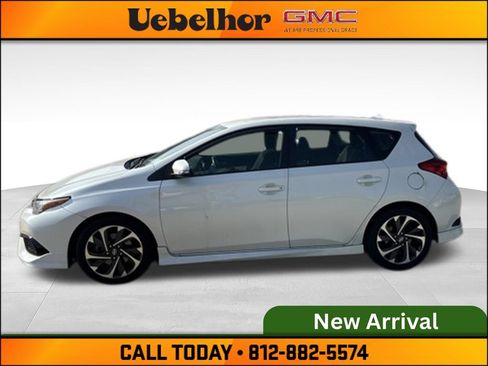 Used 2016 Scion iM FWD image 10