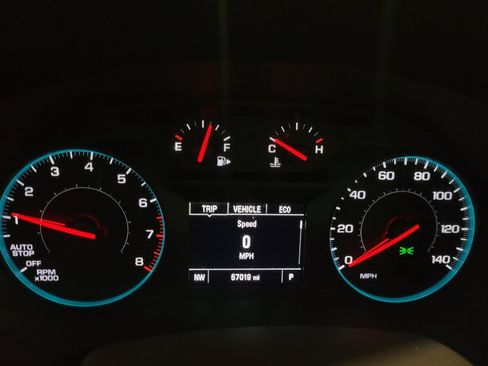 Used 2020 Chevrolet Malibu LT FWD image 23