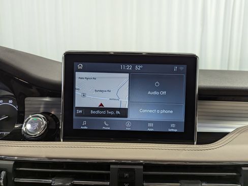 Used 2022 Lincoln Corsair AWD w/ Equipment Group 101A image 17