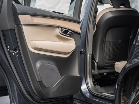 New 2026 Volvo XC90 B6 Plus w/ Protection Package Premier image 37