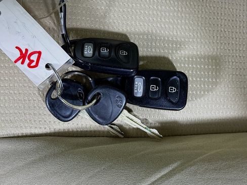 Used 2009 Hyundai Sonata GLS FWD image 28