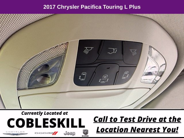 Used 2017 Chrysler Pacifica Touring-L Plus FWD image 22