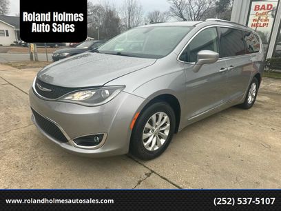 Used 2018 Chrysler Pacifica Touring-L Plus