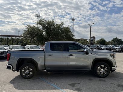 Certified 2026 GMC Sierra 1500 SLE
