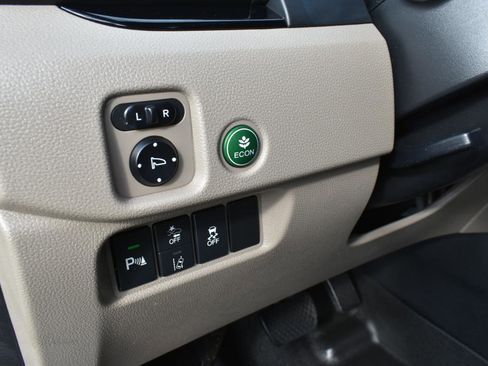 Used 2019 Honda Pilot Touring image 44