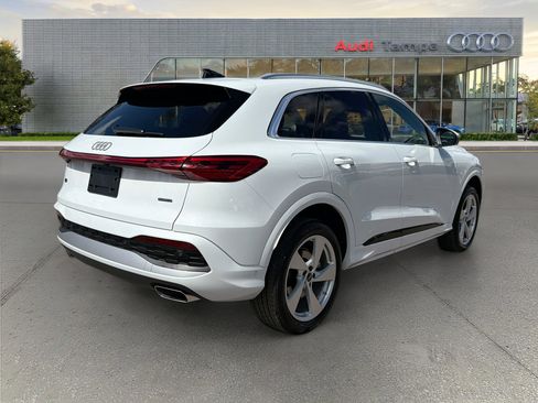 New 2025 Audi Q5 Premium Plus image 3