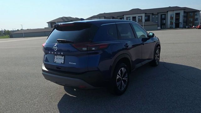 Used 2021 Nissan Rogue SV AWD/4WD image 7