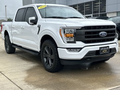 Used 2023 Ford F150 Lariat w/ Max Trailer Tow Package AWD/4WD image 3