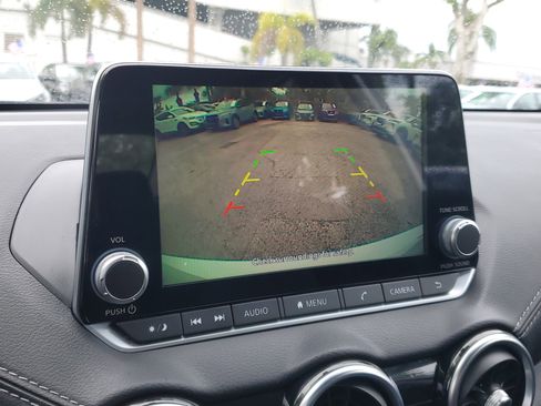 Certified 2021 Nissan Sentra SV image 8