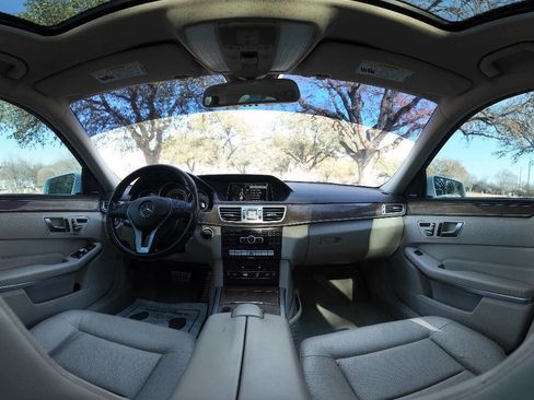Used 2014 Mercedes-Benz E 350 Sedan w/ Premium 1 Package image 27