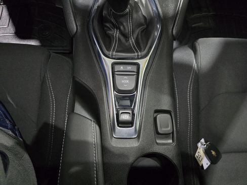 Used 2021 Chevrolet Camaro LT w/ RS Package image 31