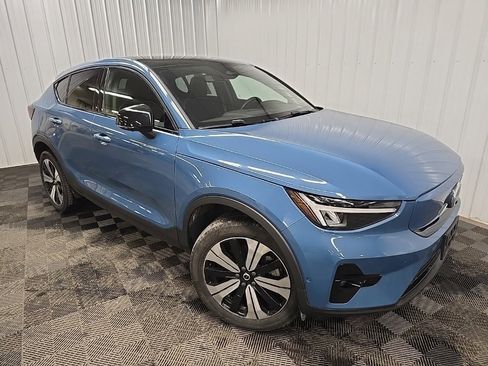 Used 2023 Volvo C40 P8 Recharge Plus image 7