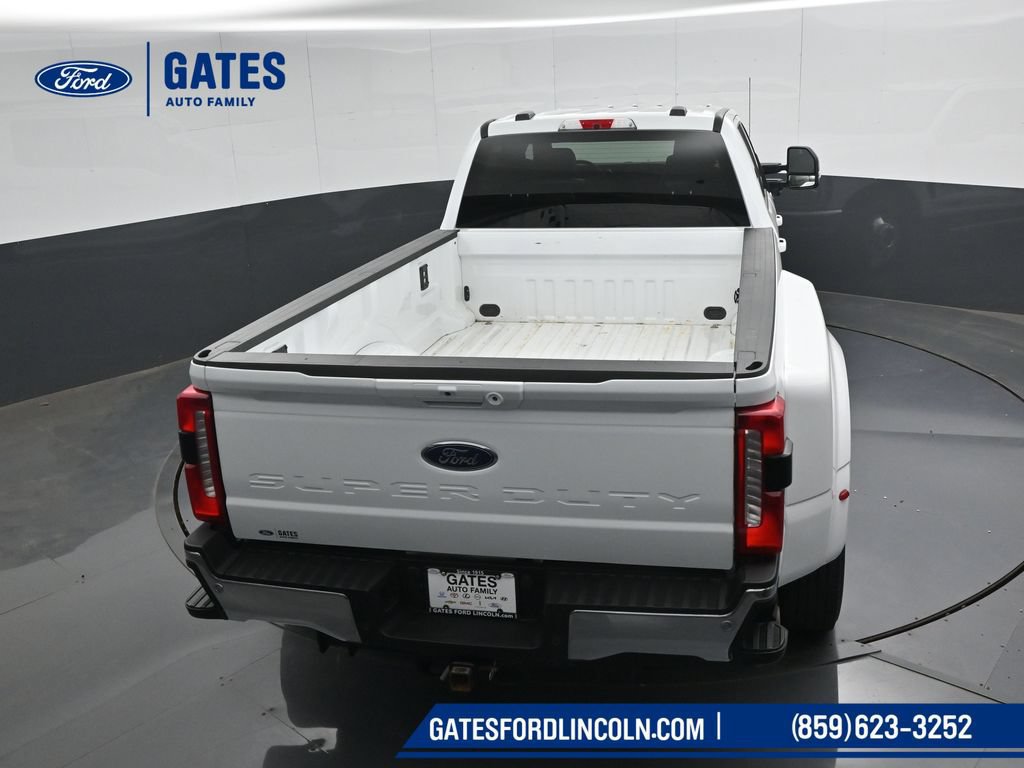 Used 2025 Ford F350 Lariat AWD/4WD image 44