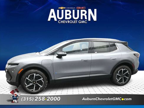 New 2026 Chevrolet Equinox EV LT image 1