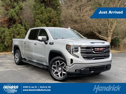 Used 2022 GMC Sierra 1500 SLT w/ SLT Premium Package
