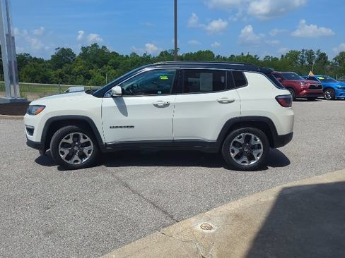 Certified 2018 Jeep Compass Limited AWD/4WD image 25