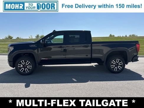 Used 2023 GMC Sierra 1500 AT4 image 9