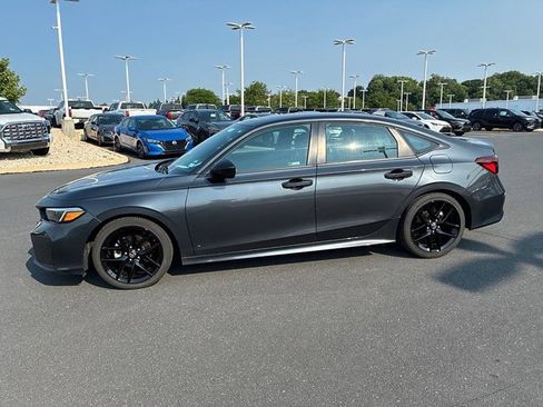 Used 2025 Honda Civic Sport image 15