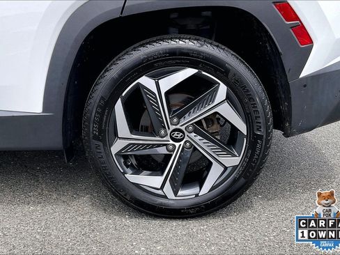 Used 2022 Hyundai Tucson Limited w/ Cargo Package AWD/4WD image 11