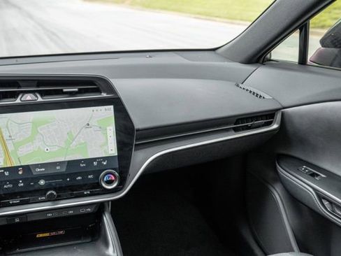 Used 2025 Lexus RZ 300e w/ Cold Area Package FWD image 27