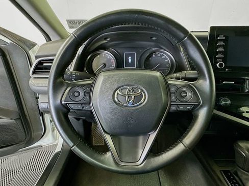 Certified 2023 Toyota Camry SE w/ Convenience Package image 13
