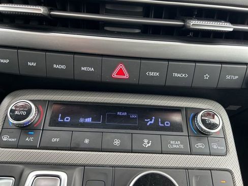 Used 2024 Hyundai Palisade SEL image 28