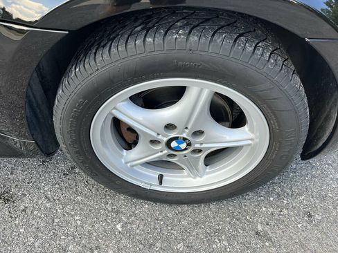 Used 1999 BMW Z3 2.5i RWD image 30