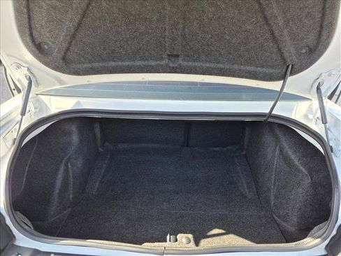 Used 2019 Dodge Challenger R/T Scat Pack RWD image 7
