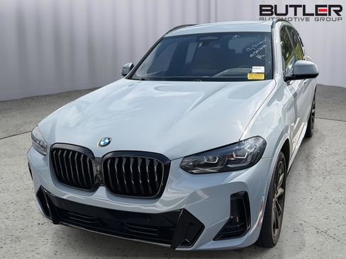 Used 2024 BMW X3 sDrive30i w/ Premium Package RWD image 2